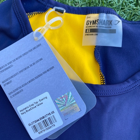 NWT Gymshark Crop Top - Picture 2 of 4